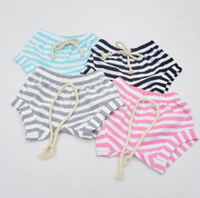 Load image into Gallery viewer, Striped Shorts