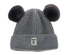 Load image into Gallery viewer, Fluff Ball Beanies