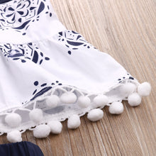 Load image into Gallery viewer, Tassel Halter Top Floral Shorts Outfit