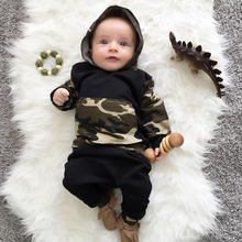 Load image into Gallery viewer, Camo Hoodie Outfit
