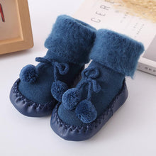 Load image into Gallery viewer, Fluffy Slipper Shoes
