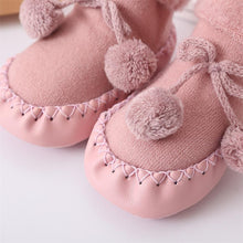 Load image into Gallery viewer, Fluffy Slipper Shoes
