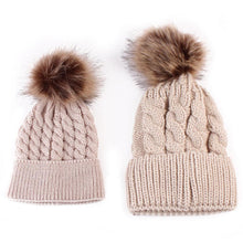 Load image into Gallery viewer, Mom And Baby Knitted Beanie Set
