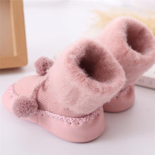 Load image into Gallery viewer, Fluffy Slipper Shoes
