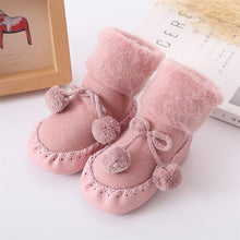 Load image into Gallery viewer, Fluffy Slipper Shoes
