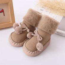 Load image into Gallery viewer, Fluffy Slipper Shoes
